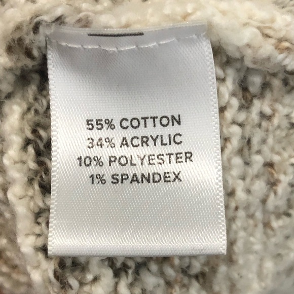 Evereve Mia Mark Puff sleeve crewneck pull over sweater - Picture 10 of 12